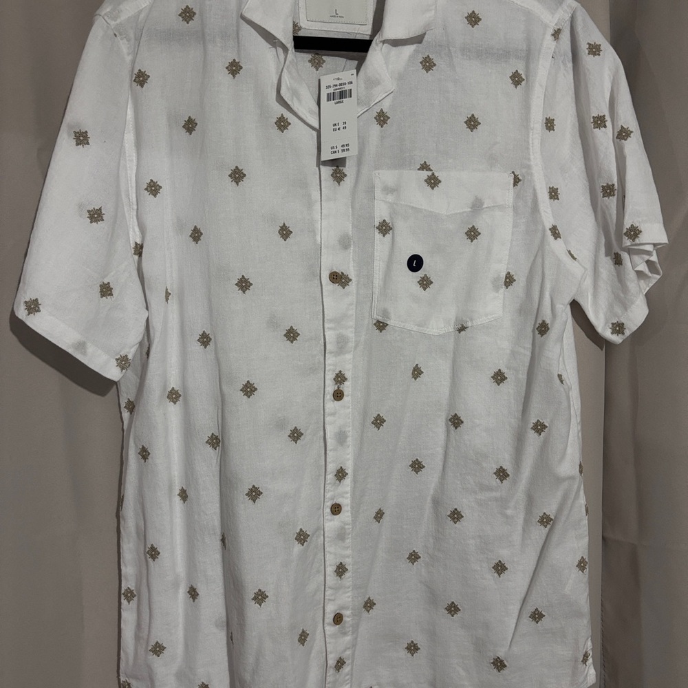 Hollister summer button down shirt